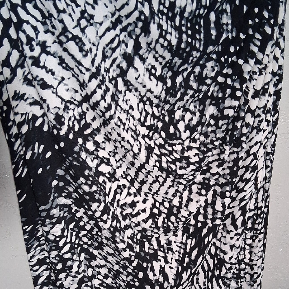 Lauren Ralph Lauren Monochrome Abstract Long Sleeve Dress - Picture 3 of 4